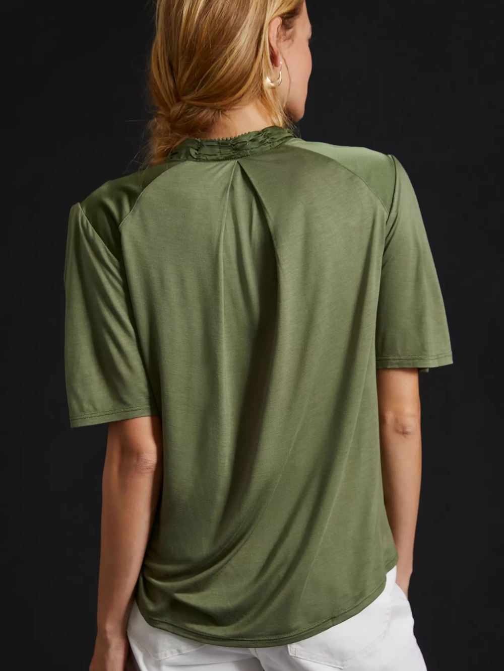Tiny Eliana Embroidered Half-Sleeve Top - Picture 4 of 15